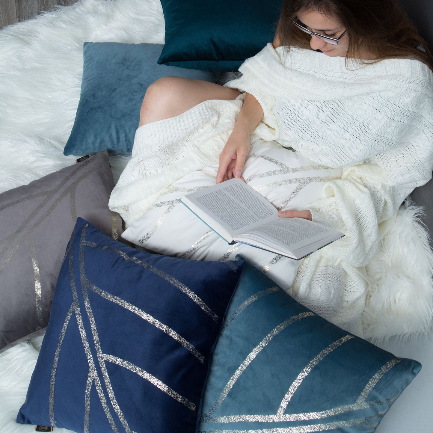 2dea819a079039b77f43412325363407