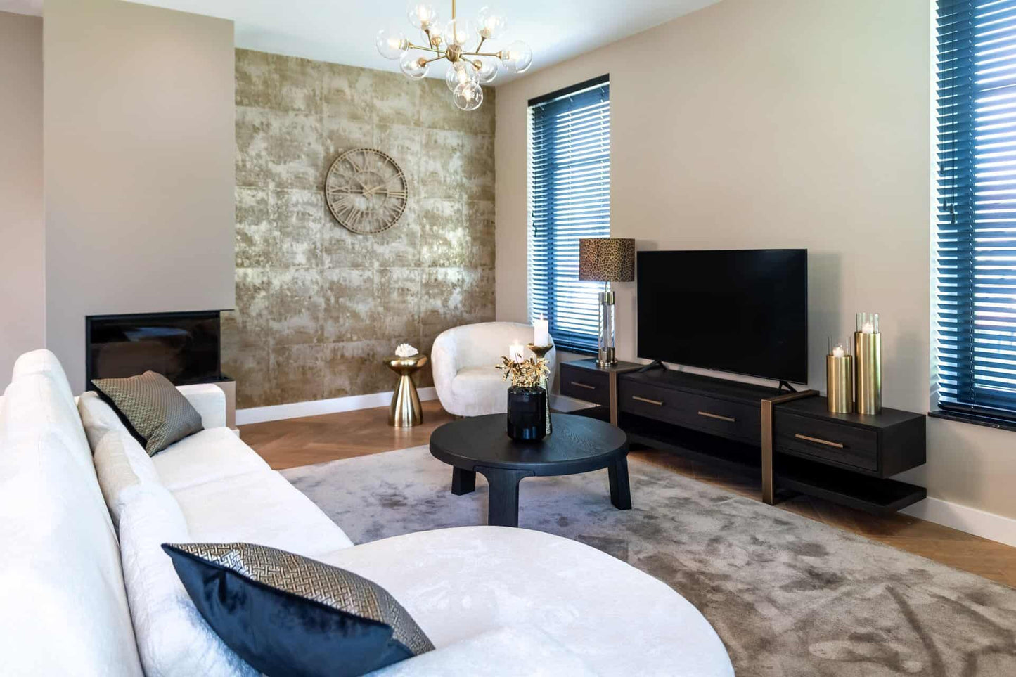 TV skapis Cambon Richmond Interiors 240/55/45 cm dark coffee