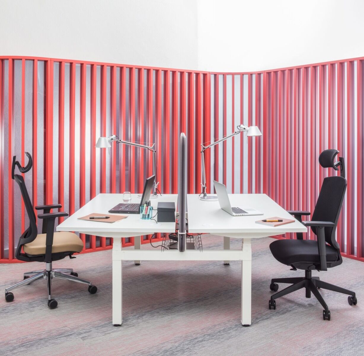 Galds Trok 120/149/70-120 cm balts - N1 Home