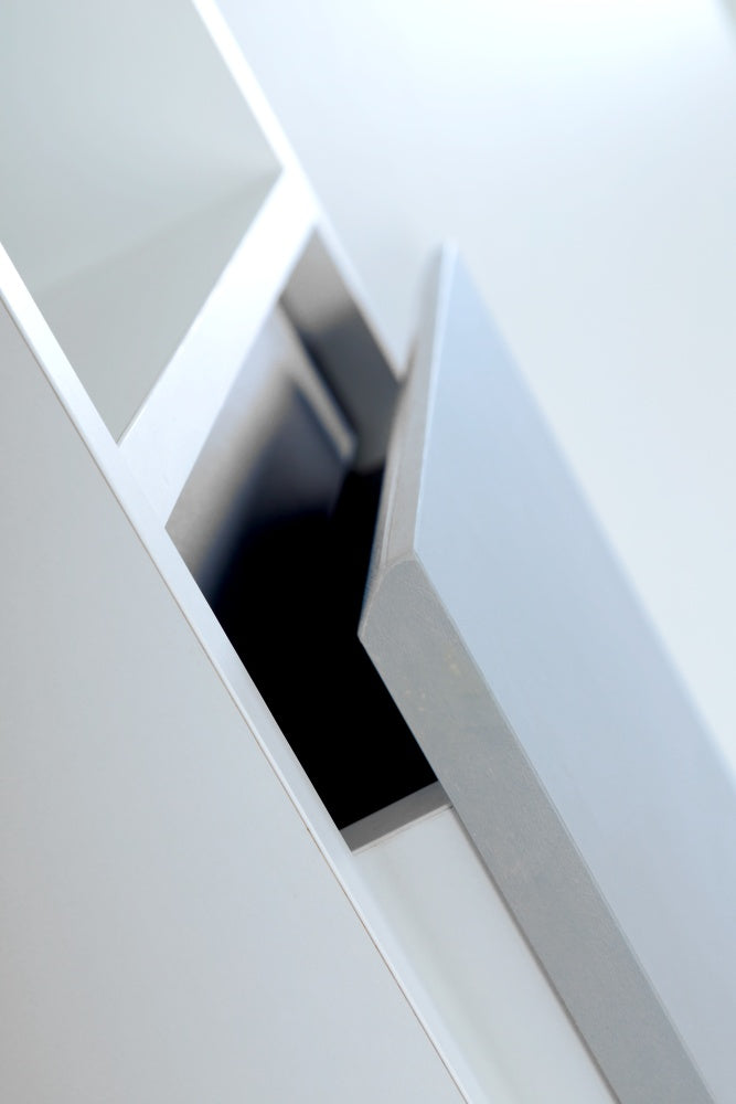 Grāmatu skapis BALU 42/183 /50 cm balts/pelēks - N1 Home