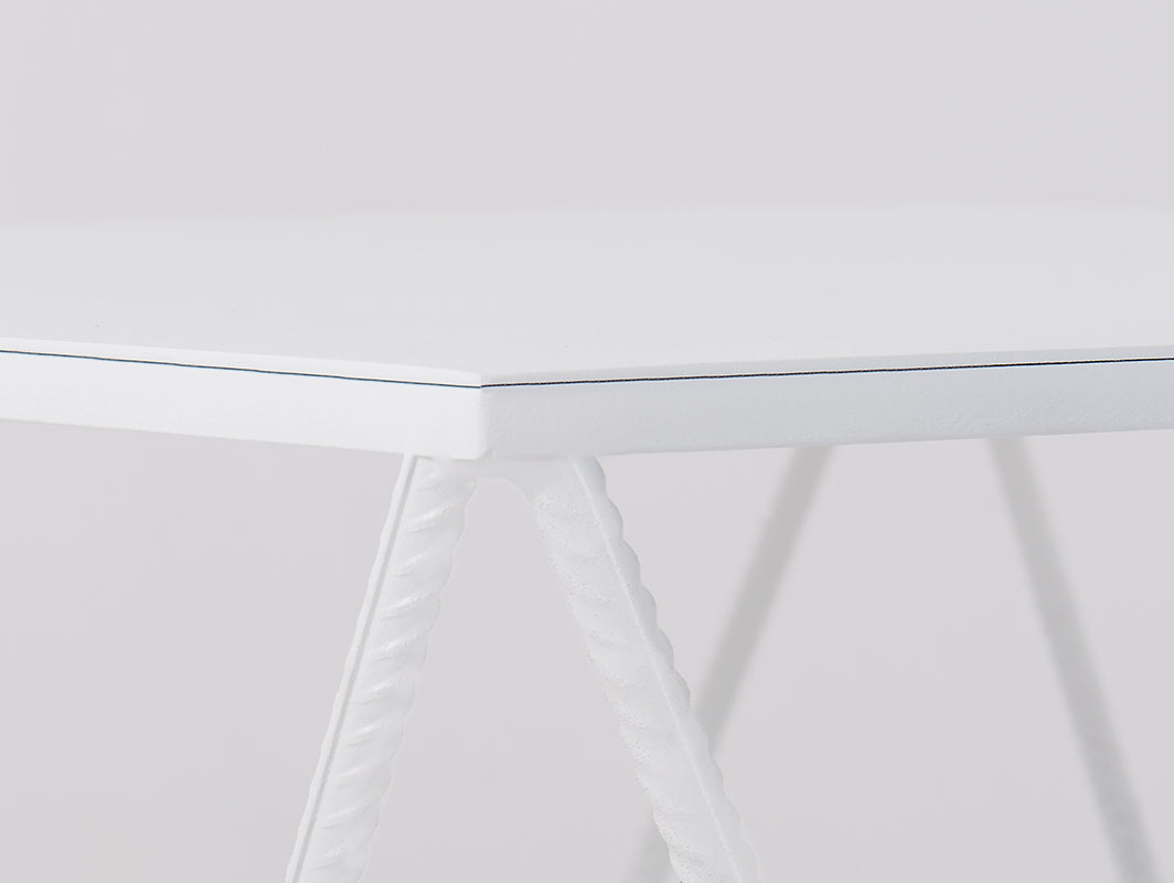 d20d8d4dcfd75948778a177e68f0ecde