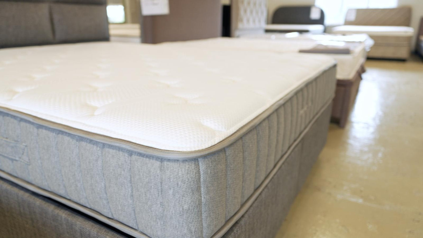 Matracis Selen 90/120/140/160/180 x 200 cm balts/pelēks - N1 Home