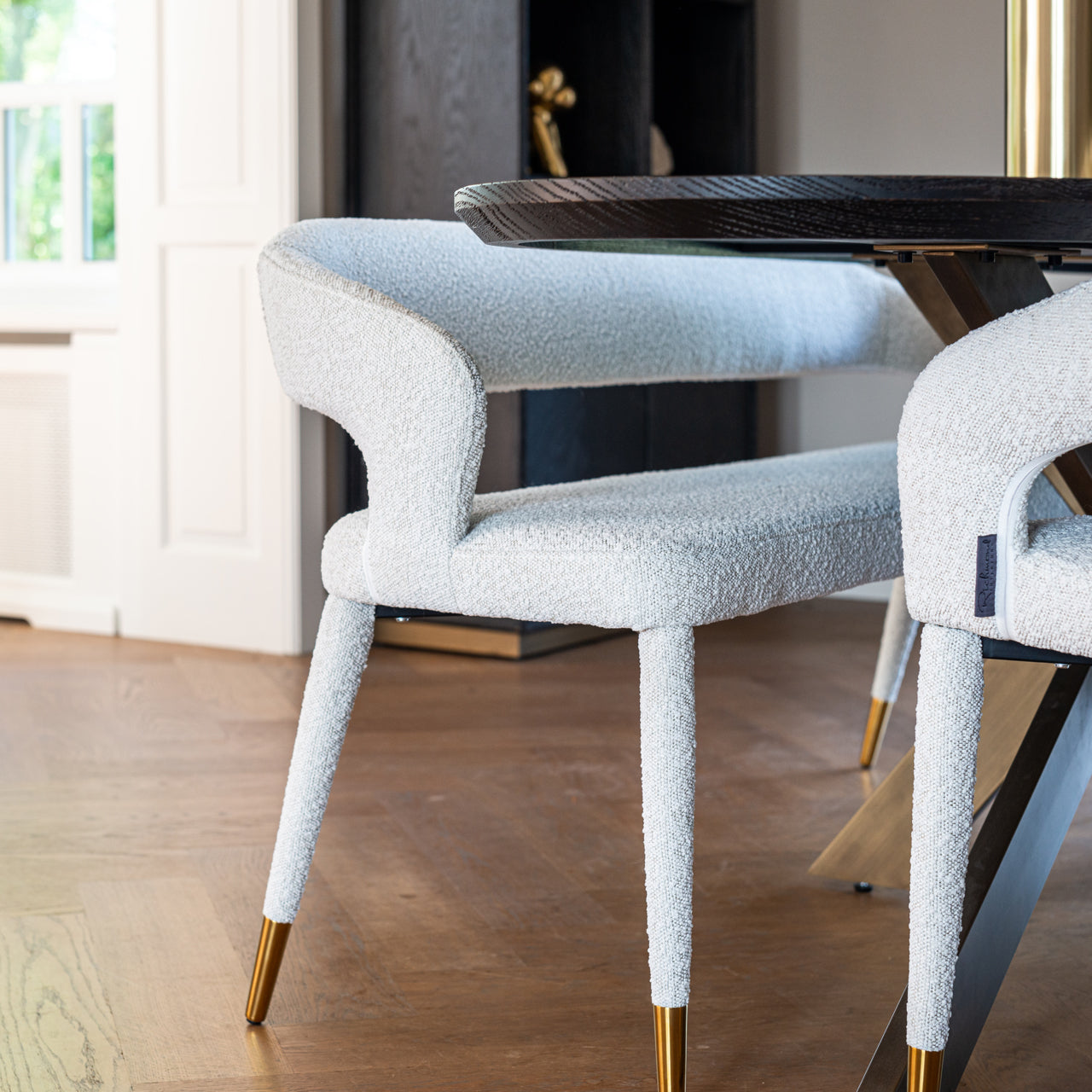 Galds Blackbone Brass black rustic Richmond Interiors 76/230/100 cm melns/bronza - N1 Home