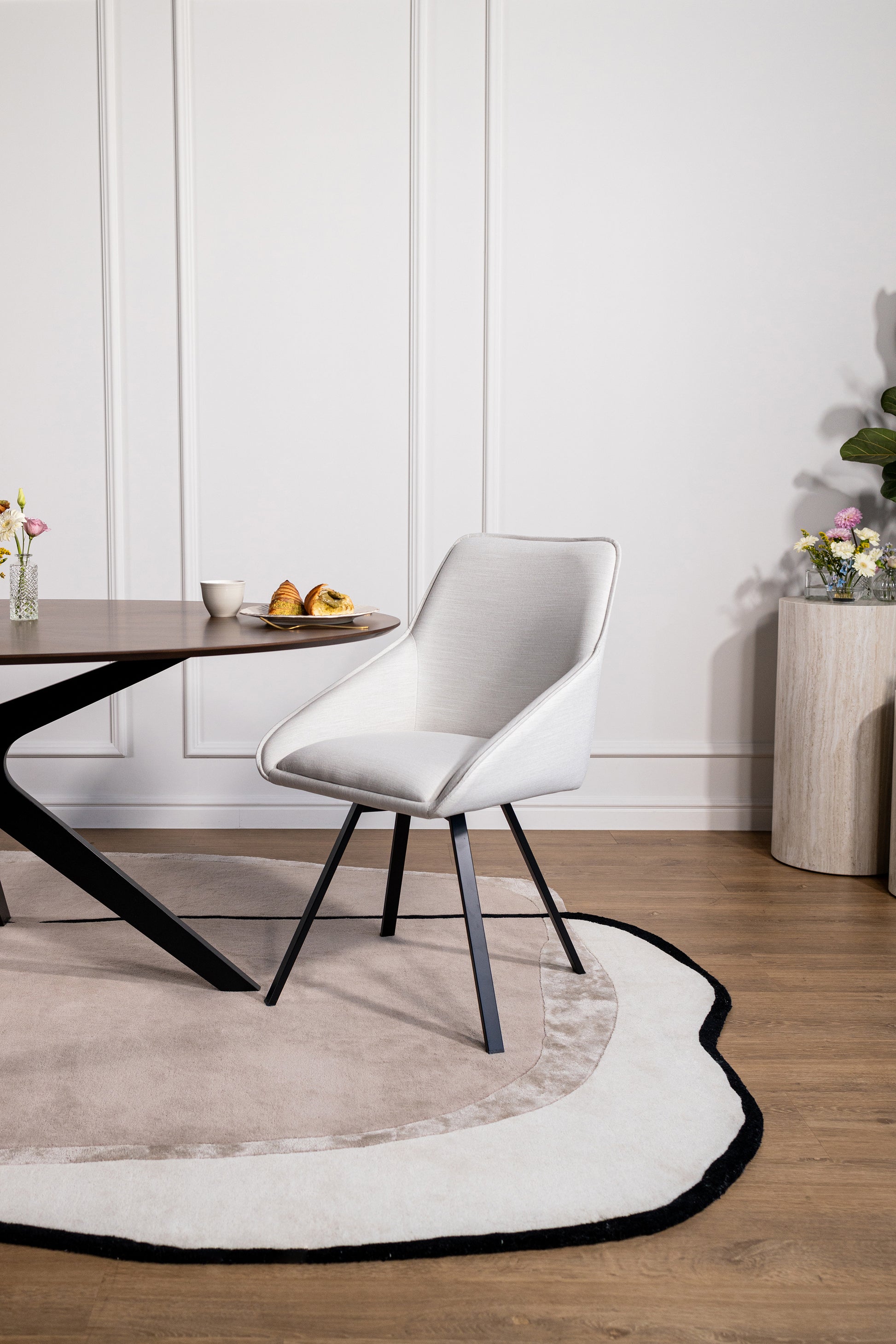 Krēsls Yani 90/54/63 cm gaiši bēšs - N1 Home