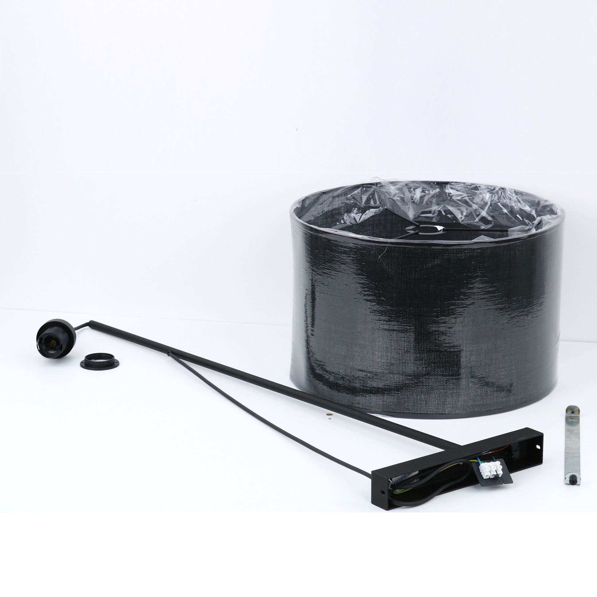 Sienas lampa Glori 380 × 1000 × 400 mm melns - N1 Home