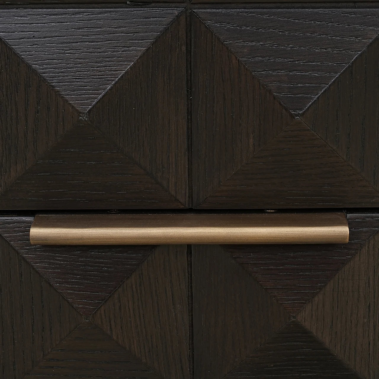 Naktsskapītis Claremont ar 2 atvilktnēm Richmond Interiors 62/53/44 cm brūns - N1 Home