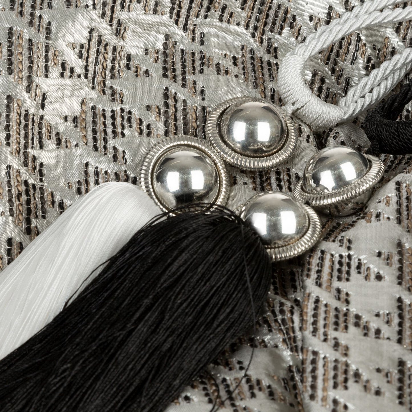 0135c49a7389a7c4c1c7b6332a040a3d