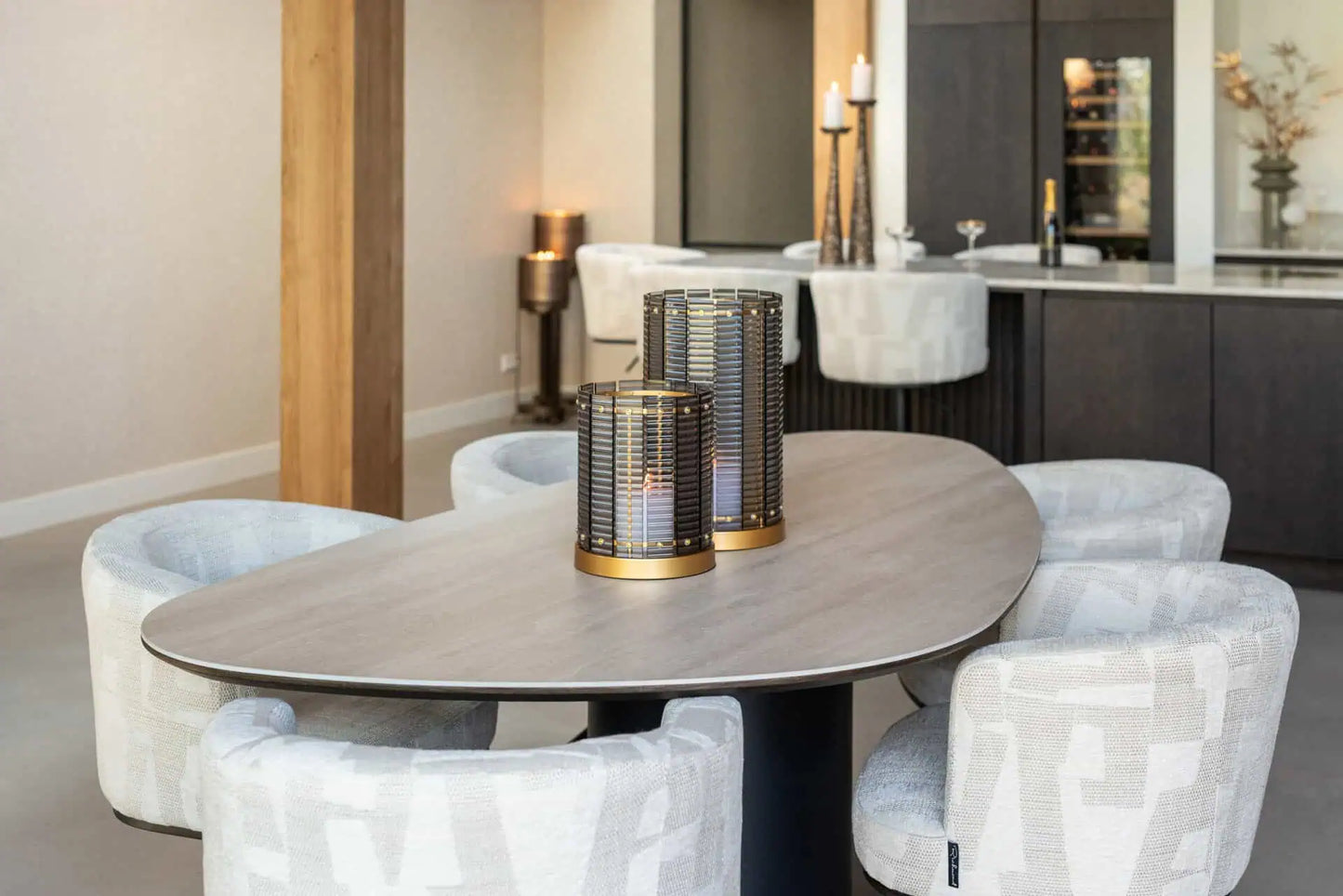 Svečturis Daylin smoke large Richmond Interiors 40,5/24/24 cm dūmi - N1 Home