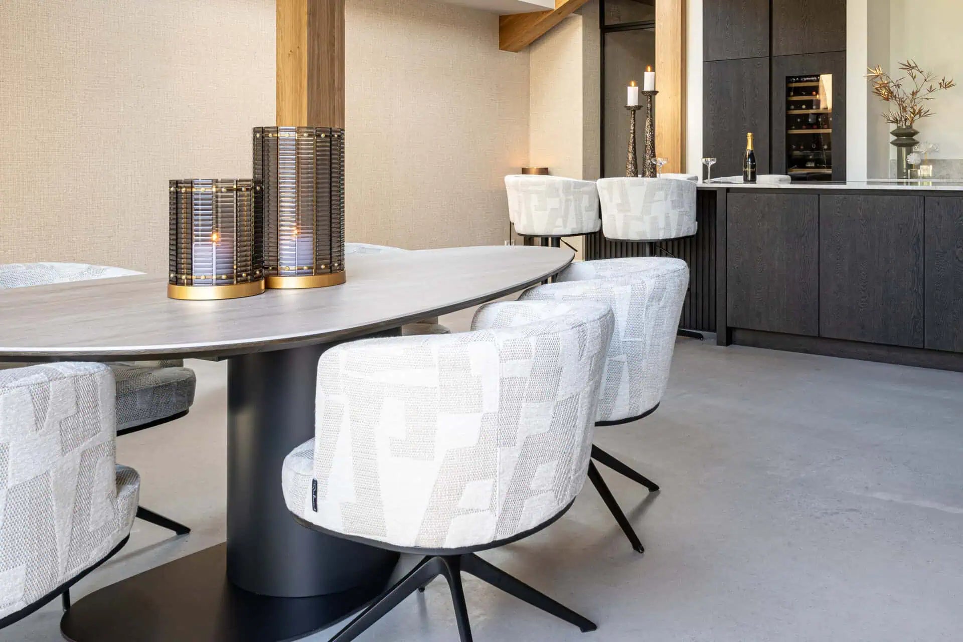 Svečturis Daylin smoke large Richmond Interiors 40,5/24/24 cm dūmi - N1 Home