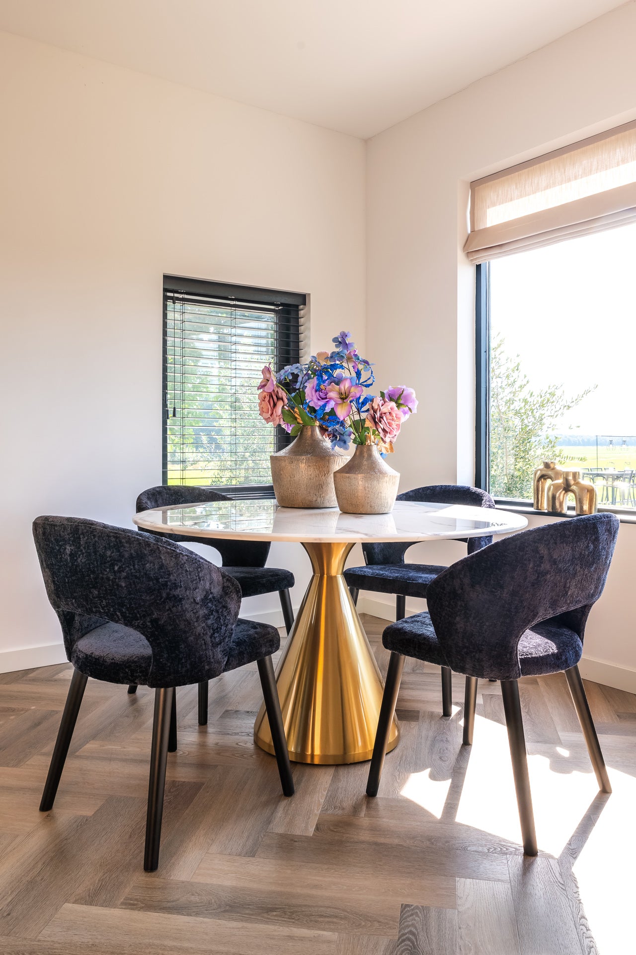 Ēdamgalds Tenille Richmond Interiors 76/130/130 cm  bulēts zelts - N1 Home