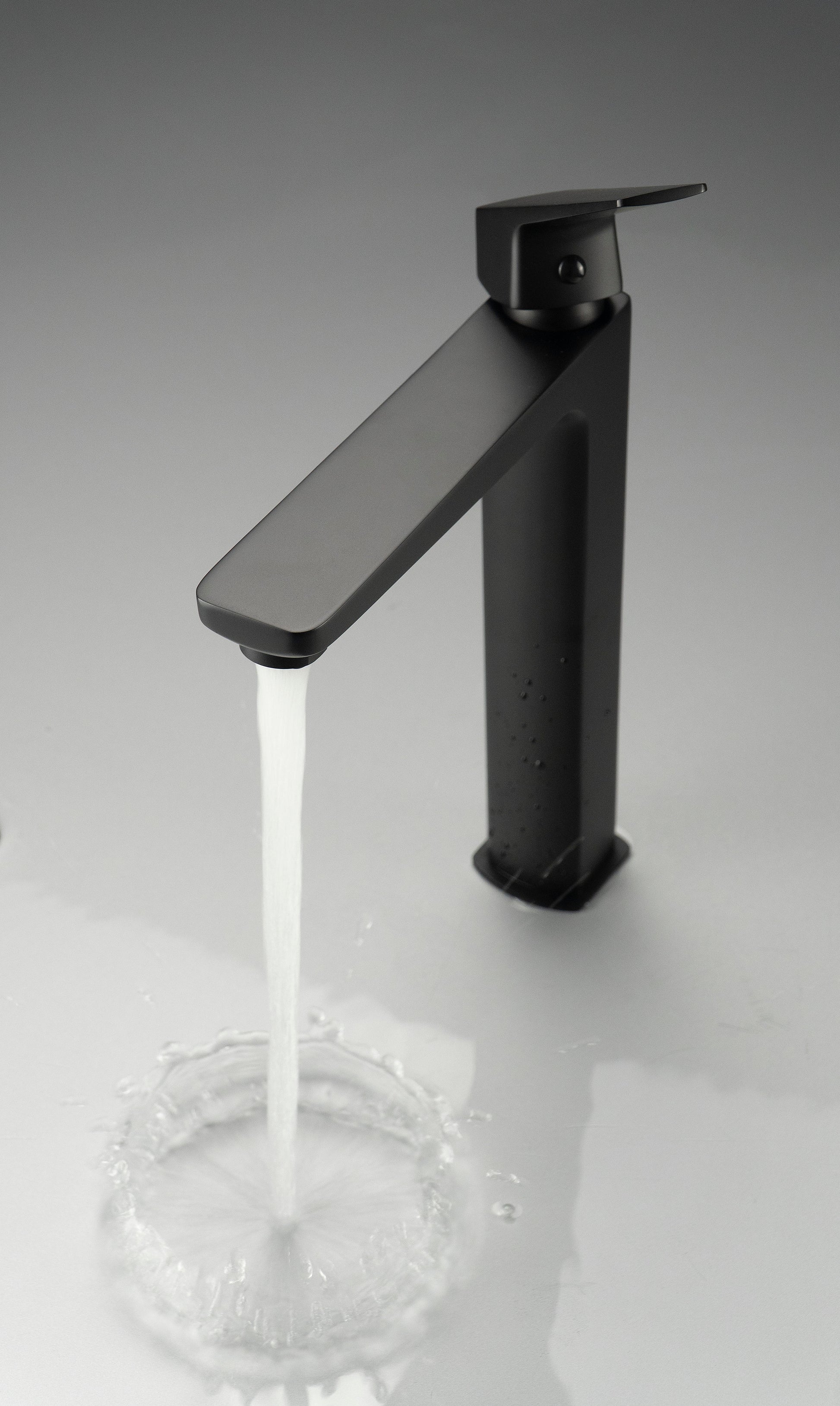 Izlietnes maisītājs, augsts, Blur 29 cm nero - N1 Home