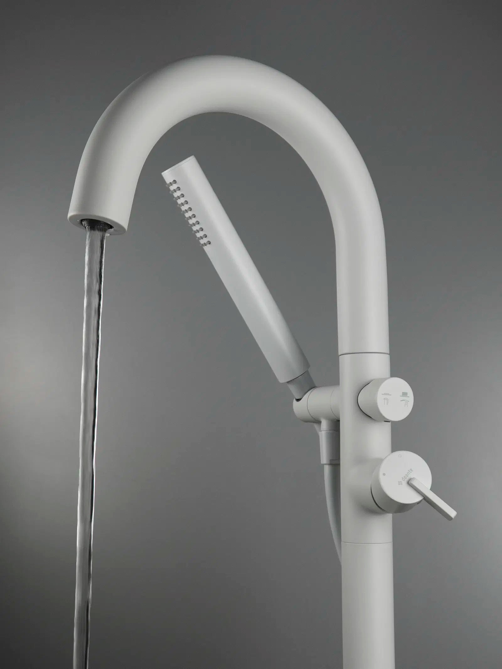 Vannas maisītājs, brīvi stāvošs, ar dušas komplektu Silia 150 cm titanium - N1 Home