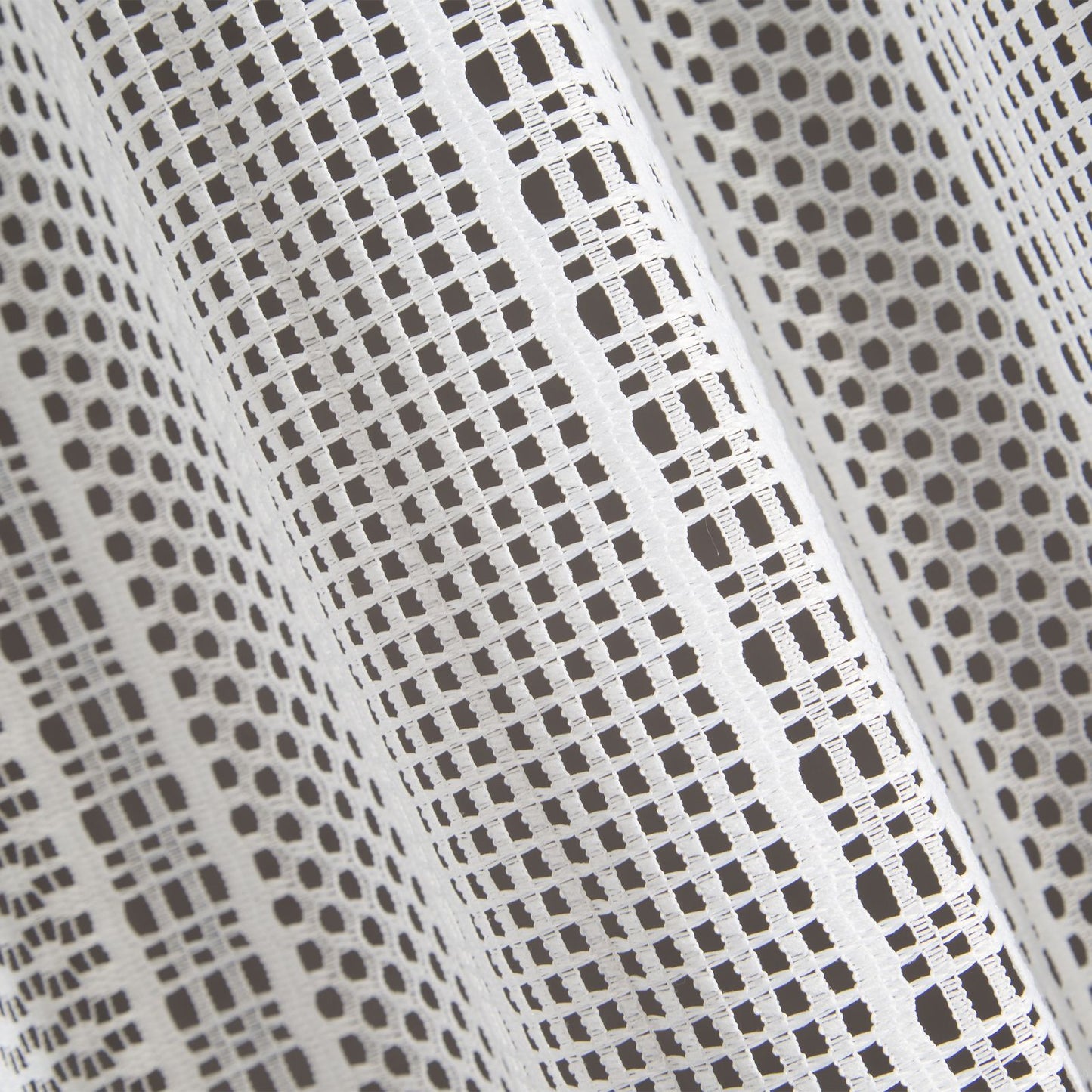 6526bd2df3e3cfbdb3f1e41a4f769413