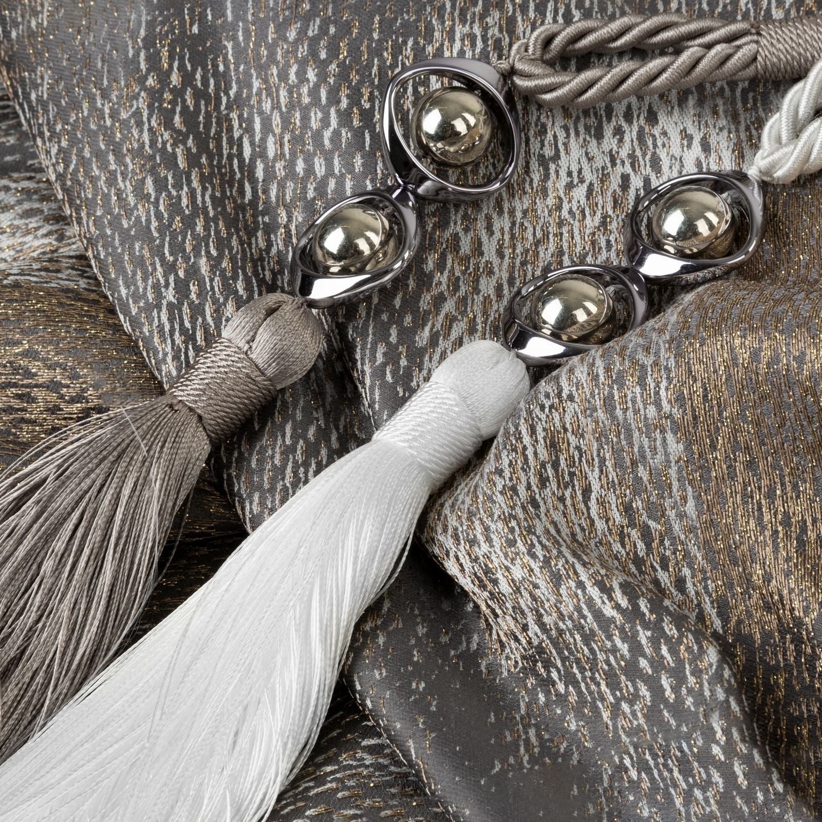 9668bb5cea27154620b1b27663d660d8