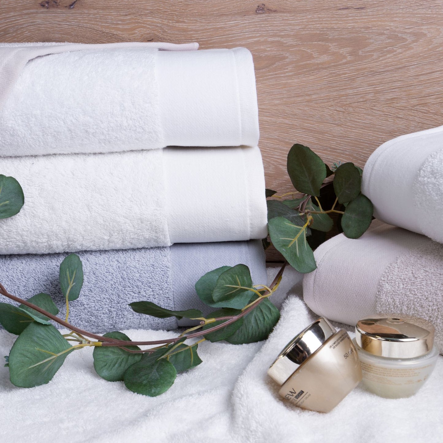 43f9d6ad690548b5999dd08303aee49b