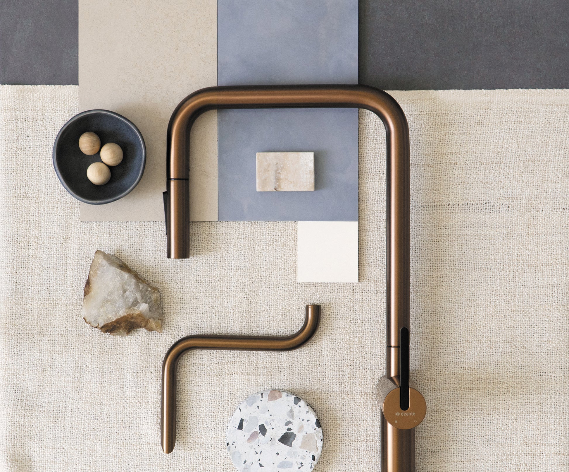 Virtuves jaucējkrāns ar izvelkamu snīpi Momi 408 mm titanium - N1 Home