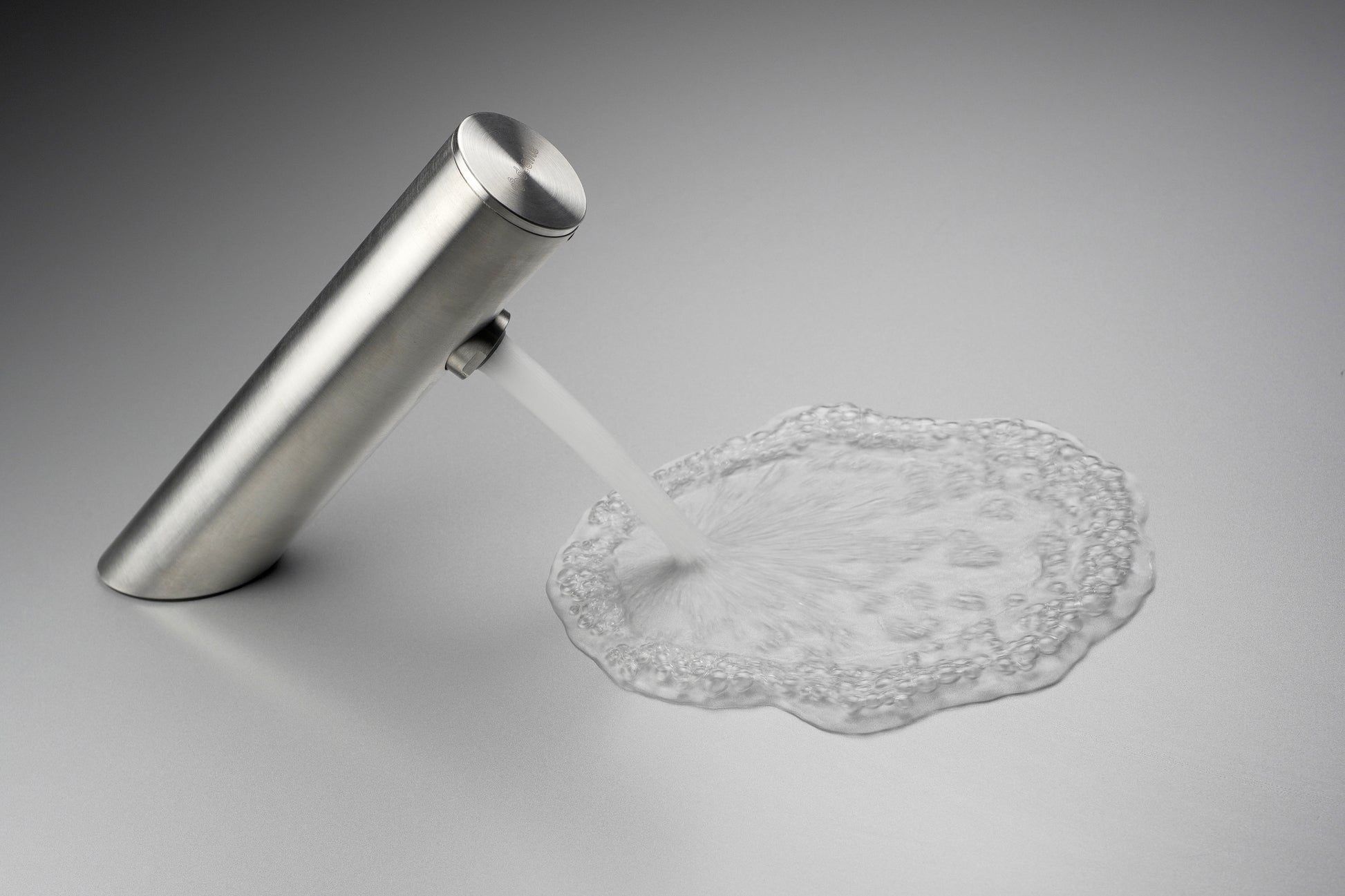 Izlietnes jaucējkrāns, bezkontakta, bez temperatūras regulēšanas - 230/6V Sense 205 mm matēta tērauds - N1 Home