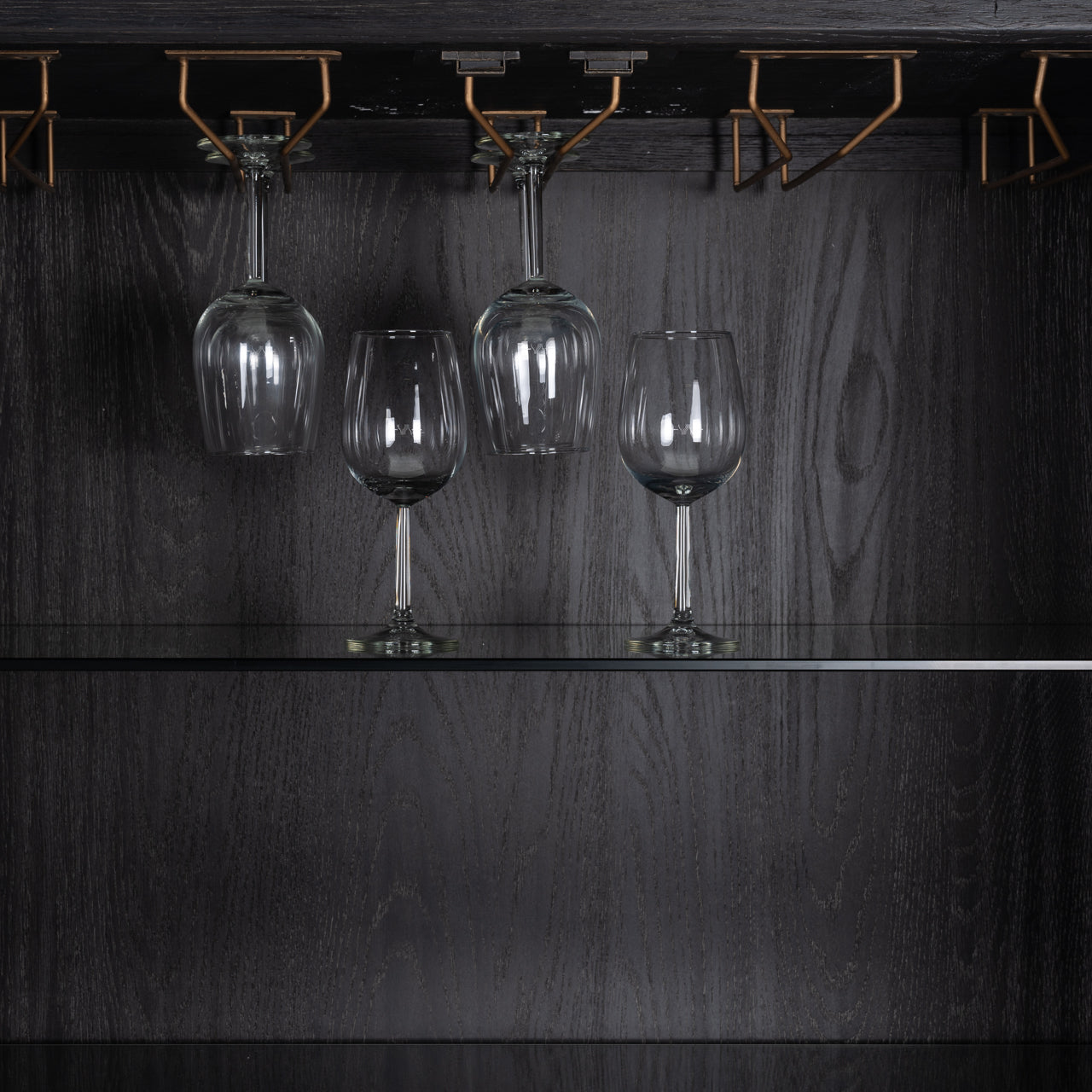 Uzglabāšanas skapis Bloomville gold Richmond Interiors 182/97/45 cm bēšs/melns - N1 Home