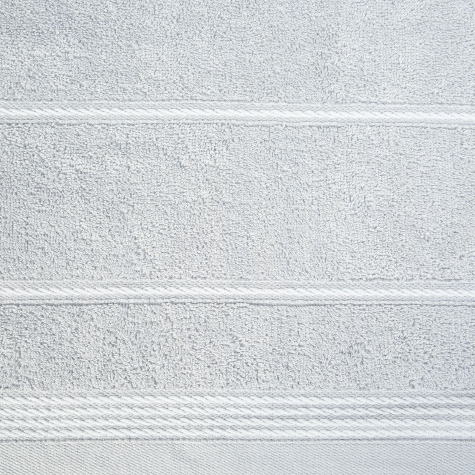 013c4da3e15afef668f306997f2212de