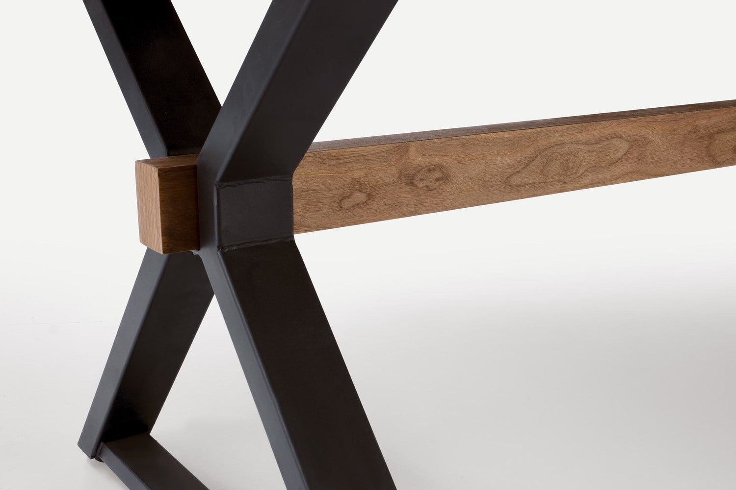 Galds Baros 200/100/75 cm rieksts/melns - N1 Home