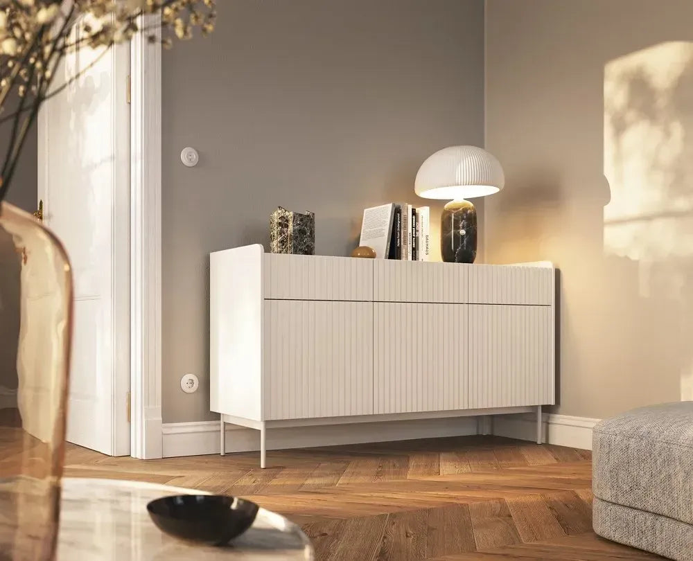 Kumode Leve 153/82/38 cm bēšš/skandi ozols - N1 Home