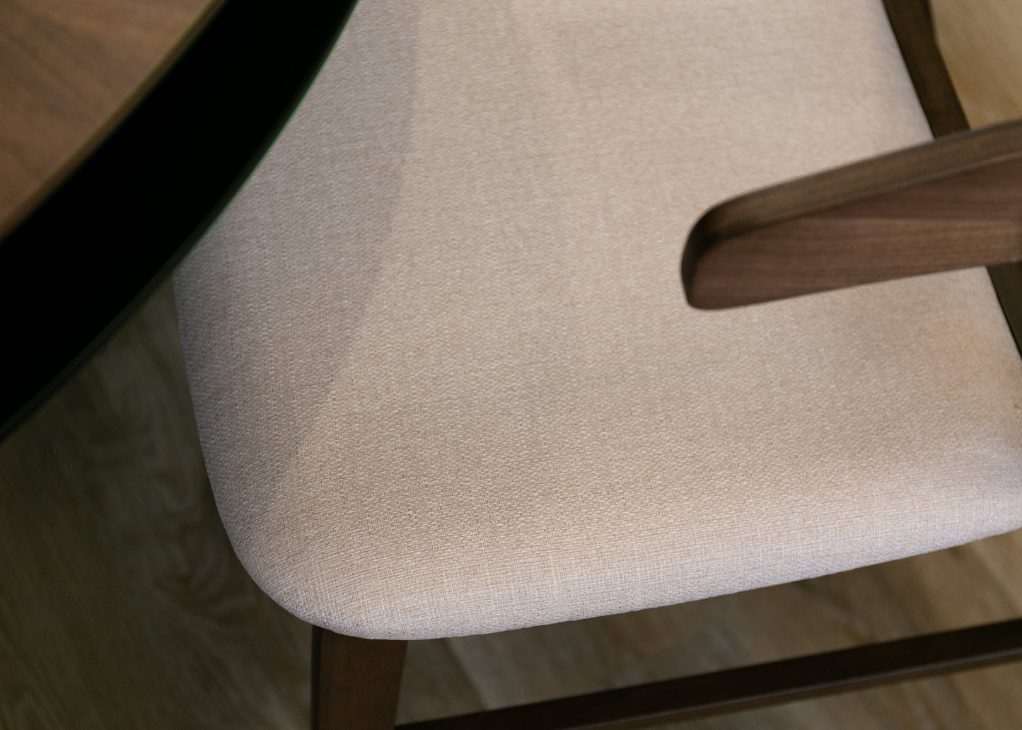 Krēsls Paniza 74/50/58 cm rieksts/bēšs - N1 Home