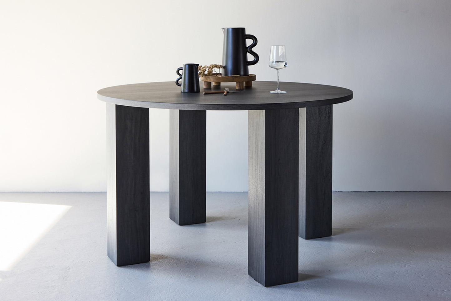 Galds Junas 120/120/75 cm melns - N1 Home
