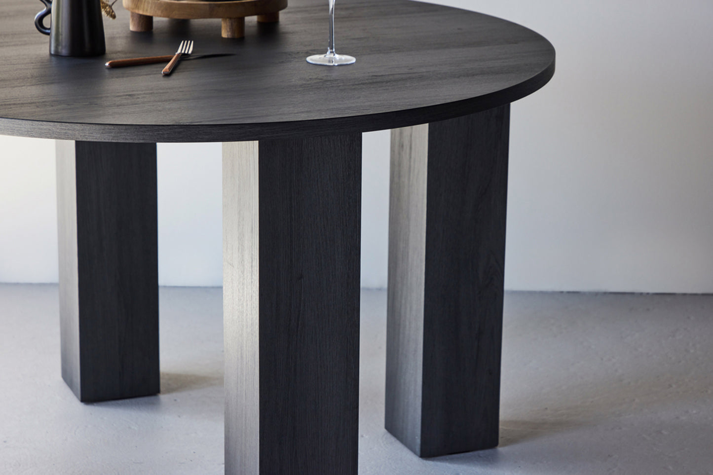 Galds Junas 120/120/75 cm melns - N1 Home