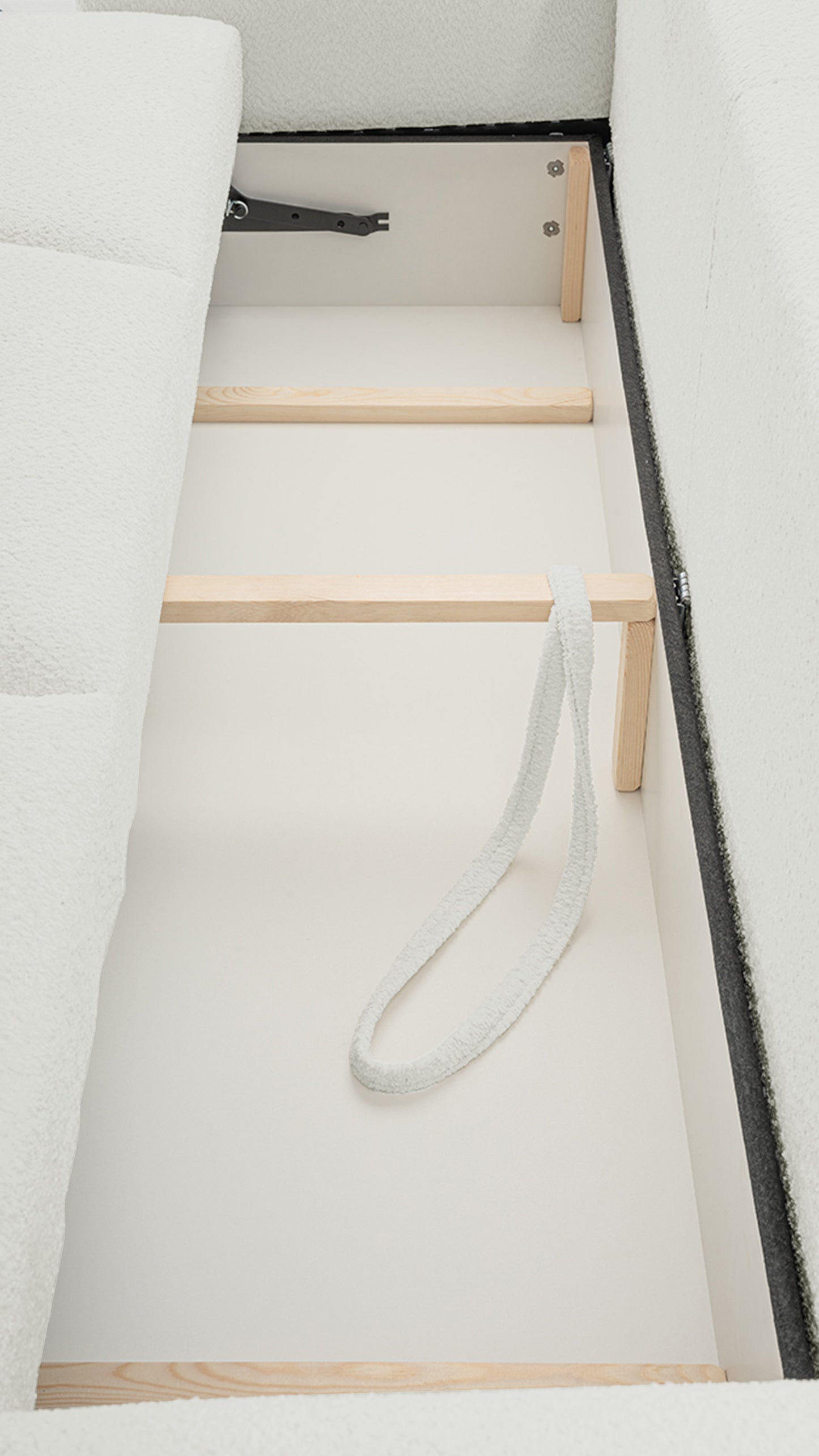 Dīvāns Barlo 94/248/110 cm Coral 65 - N1 Home