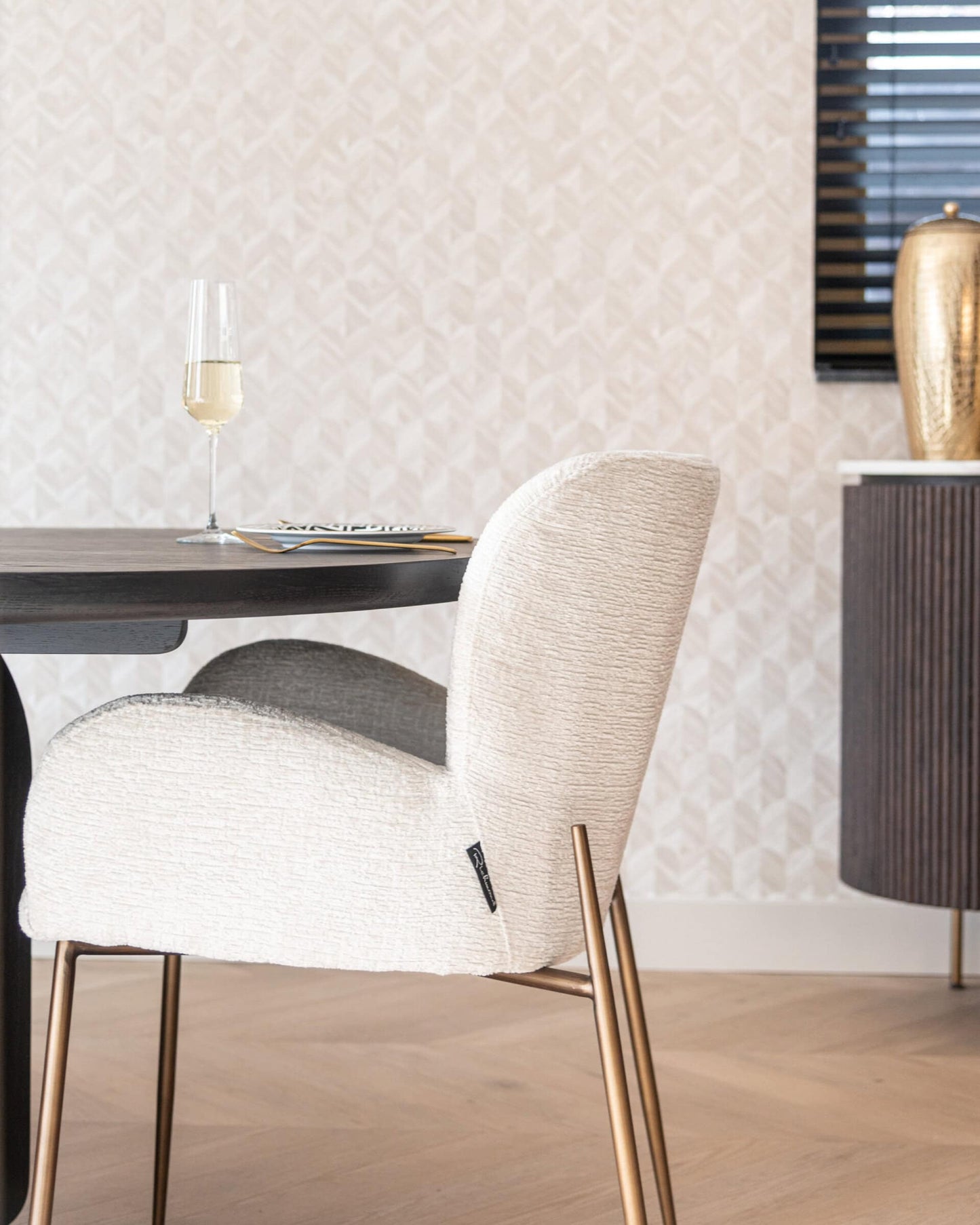Krēsls Amber Richmond Interiors 57/85/63 cm cream fusion fire retardant