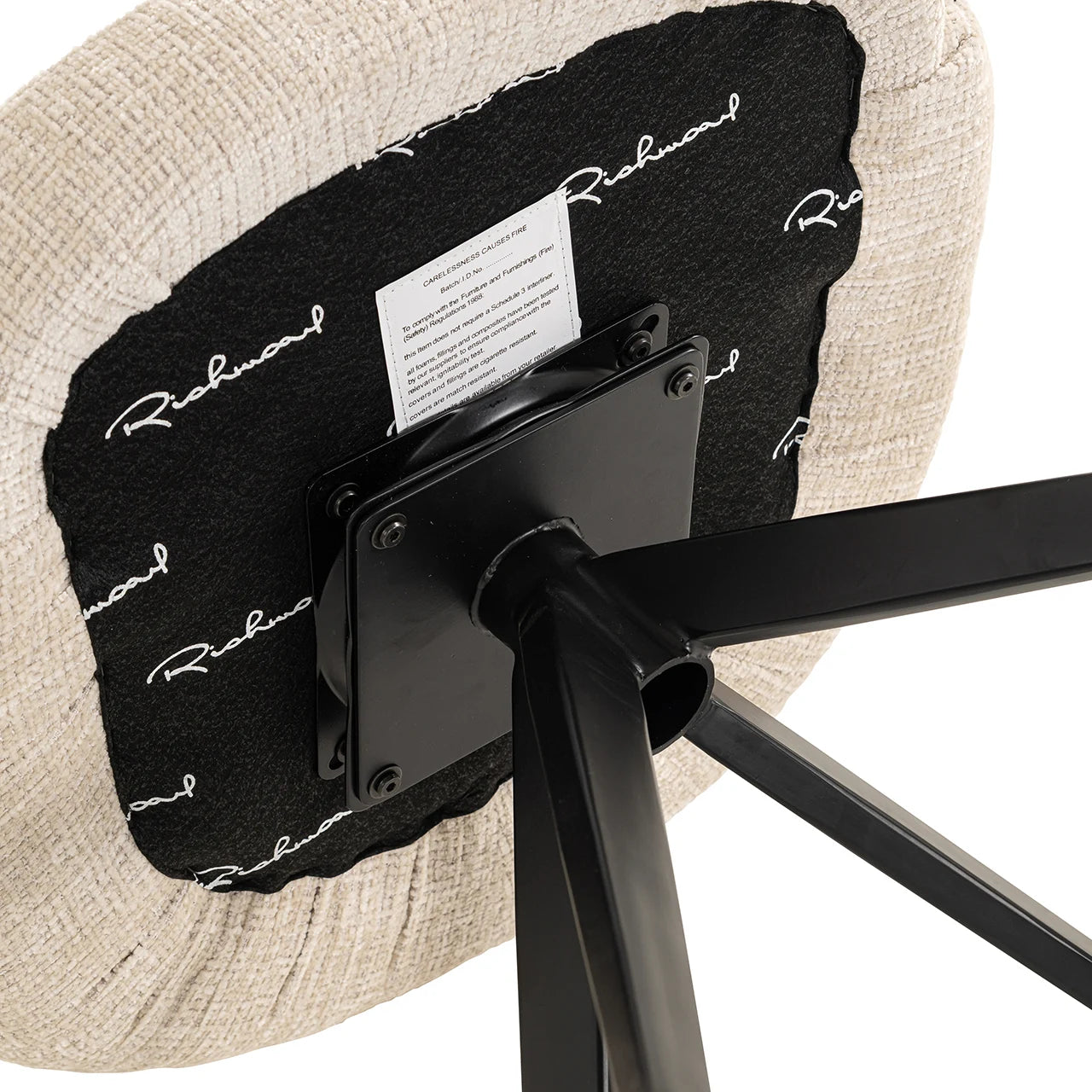 Grozāmais krēsls Serenity Richmond Interiors 79/61/60 cm Niagara 902 beige Chenille - N1 Home