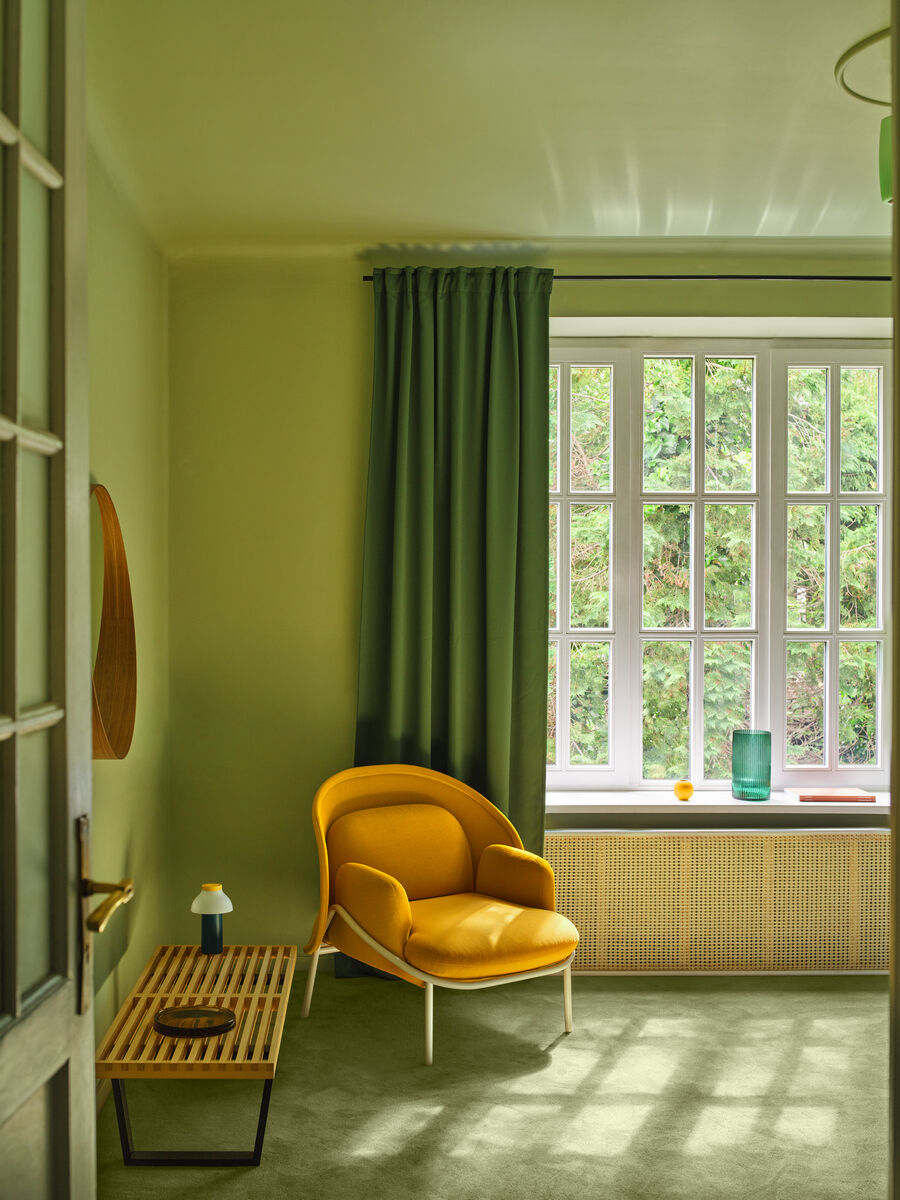 Krēsls Merd L 100/81/121 cm tumši pelēks/dažādas polsterējuma krāsas - N1 Home