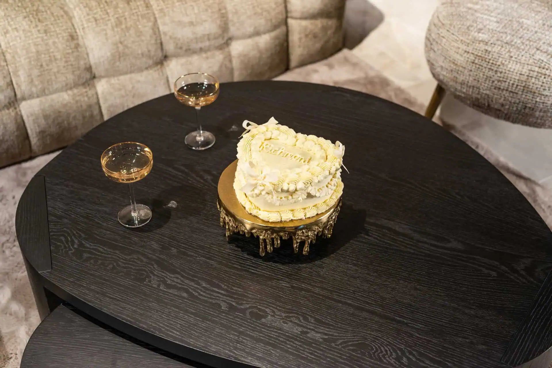 Kūkas šķīvis Carmona Richmond Interiors 9,5/25/25 cm zelts - N1 Home